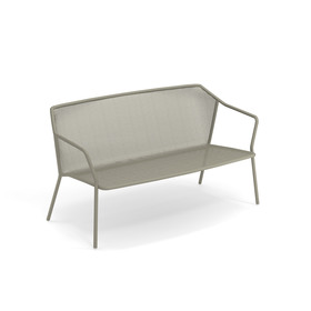 DARWIN LOVESEAT CEMENT